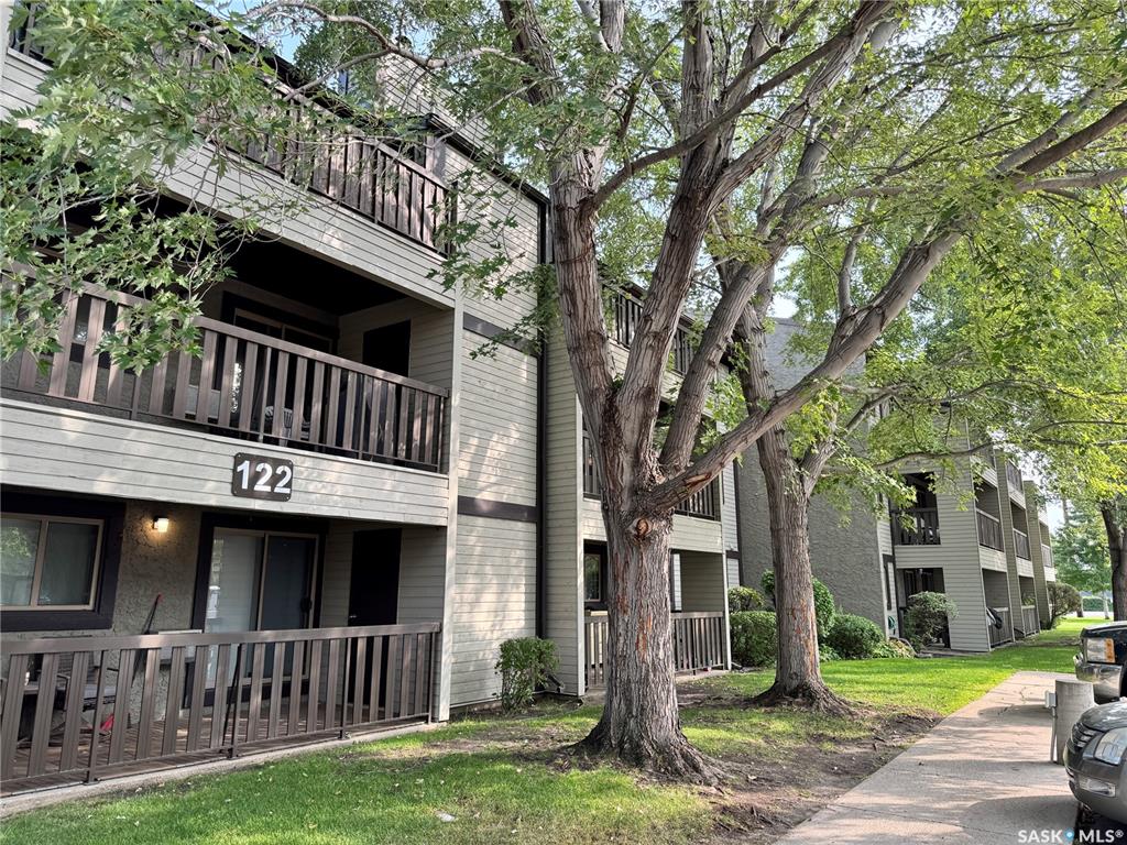 MLS® listing #SK017843 for sale located at 122 Edinburgh Place #319