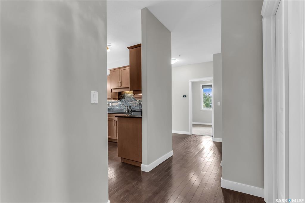 Fifth View of 405 Cartwright Street #209, The Willows, Saskatoon, Saskatchewan, S7T 0C8