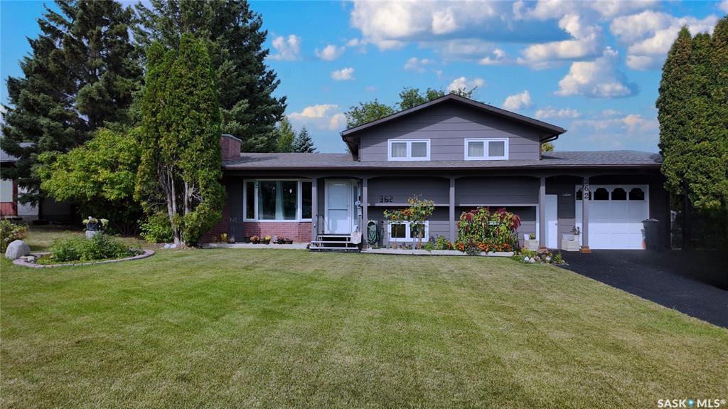 Second View of 362 35th Street, Battleford, Saskatchewan, S0M 0E0