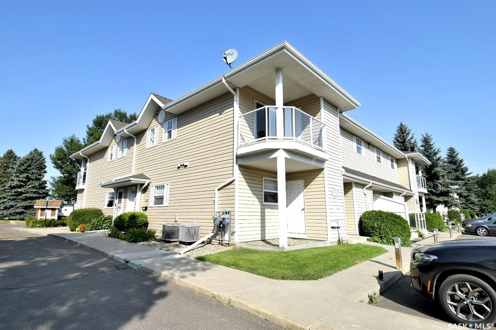 141 105th Street W #202C, SK017902, Saskatchewan,