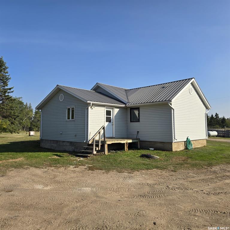 Second View of Evergreen Acreage, Leask Rm No. 464, Saskatchewan, S0J 1M0