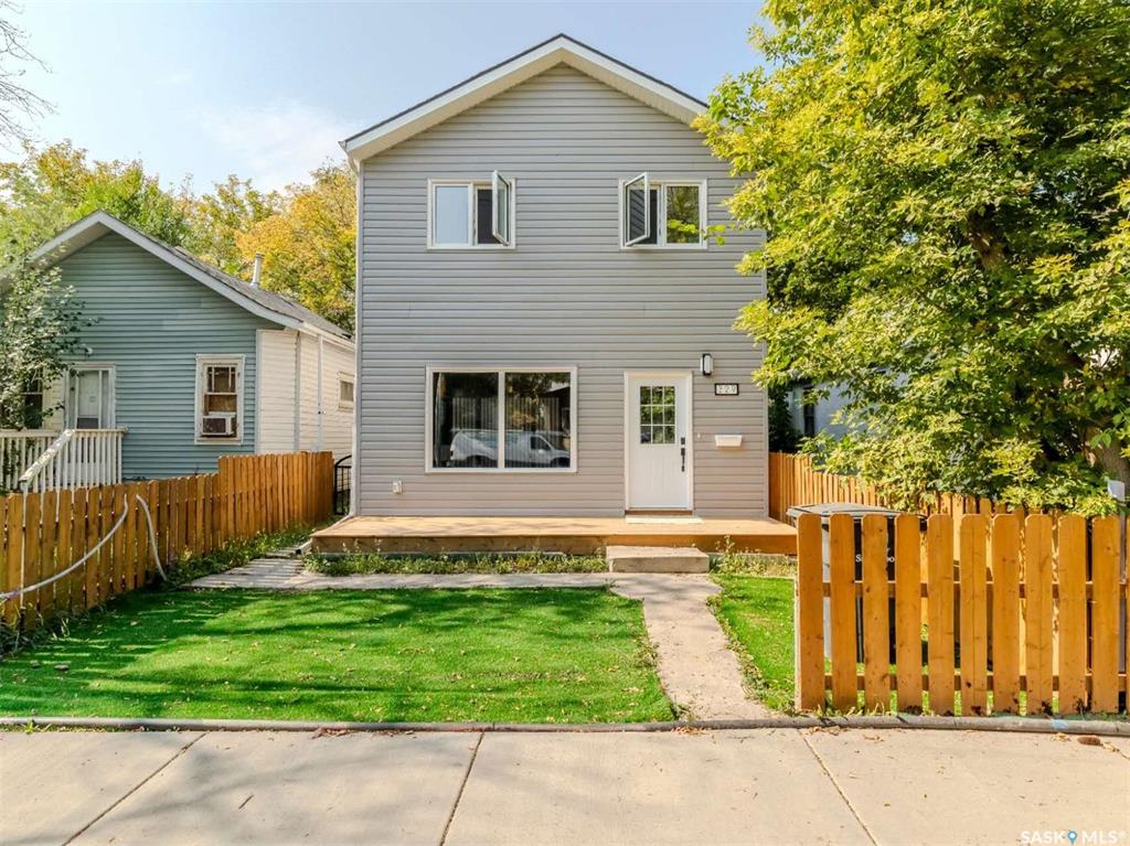 329 J Avenue S, SK017921, Saskatchewan,