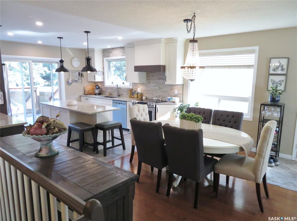 Fifth View of 115 Saguenay Drive, River Heights SA, Saskatoon, Saskatchewan, S7K 4M8