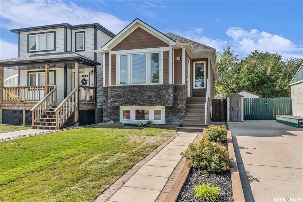 MLS® listing #SK017972 for sale located at 1430 Ellice Street