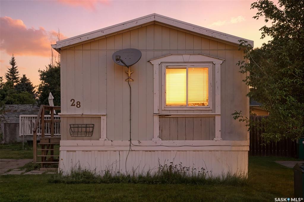 MLS® listing #SK018009 for sale located at 1035 Boychuk Drive #28