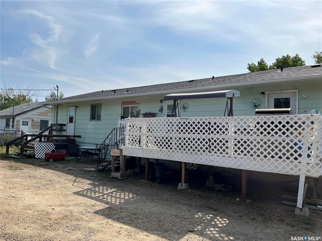 Third View of 128 1st Avenue S, Coronach, Saskatchewan, S0H 0Z0