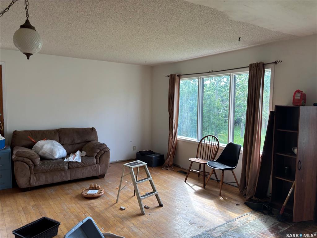 Fifth View of 124 Centennial Street, Schoenfeld (Swift Current Rm No. 137), Swift Current Rm No. 137, Saskatchewan, S0N 2Y0