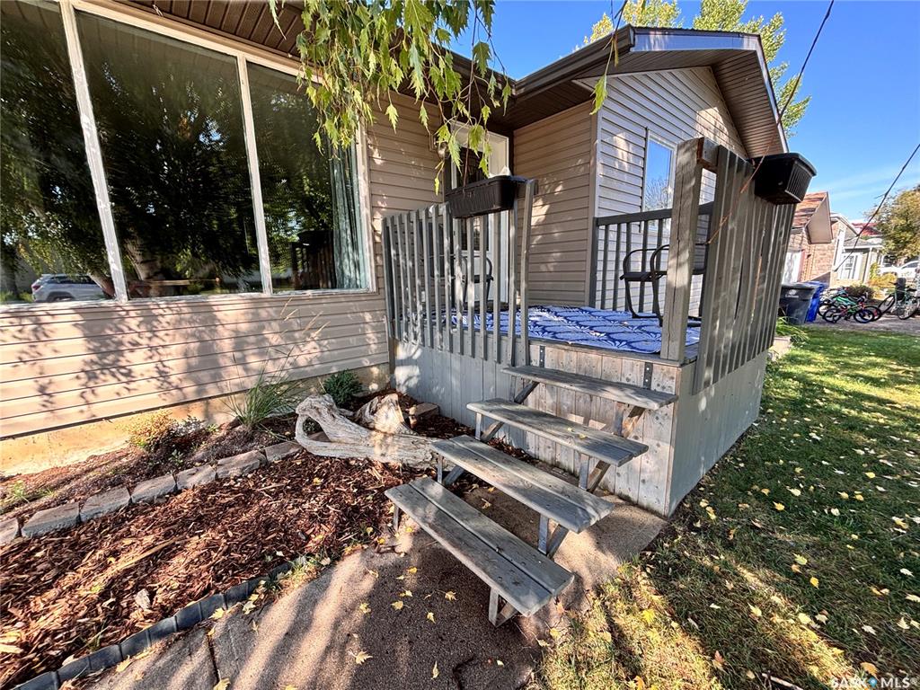 Second View of 302 Ash Street, Outlook, Saskatchewan, S0L 2N0