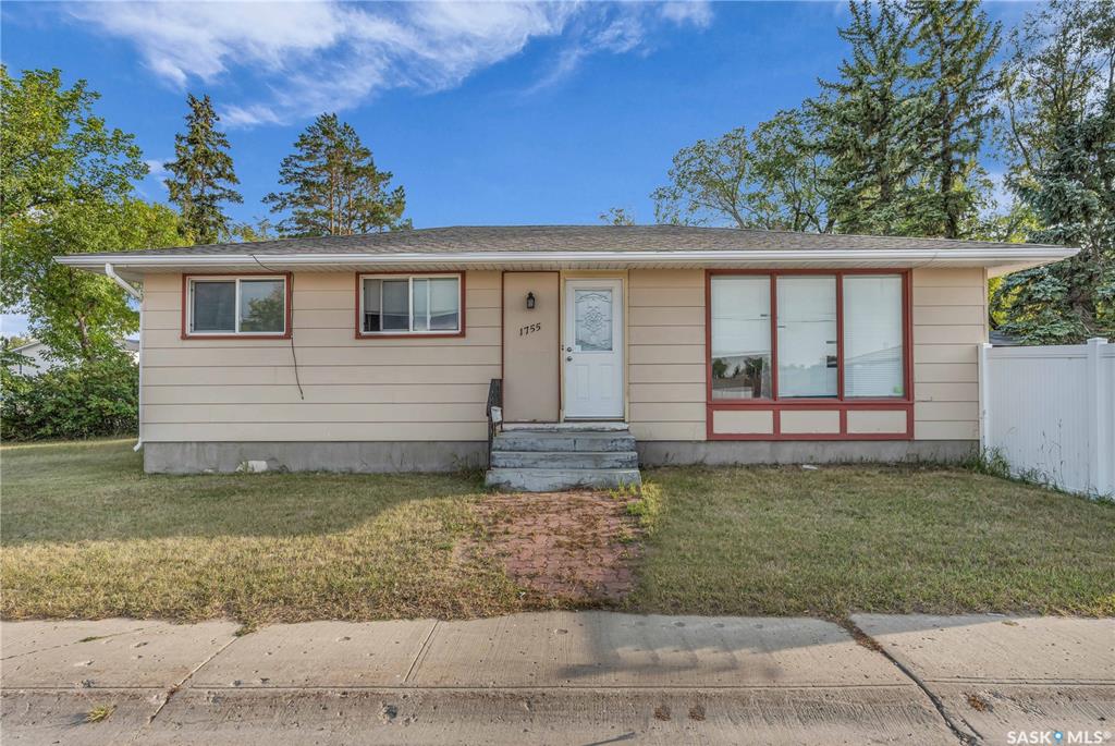 1755 9th Avenue E, SK018083, Saskatchewan,