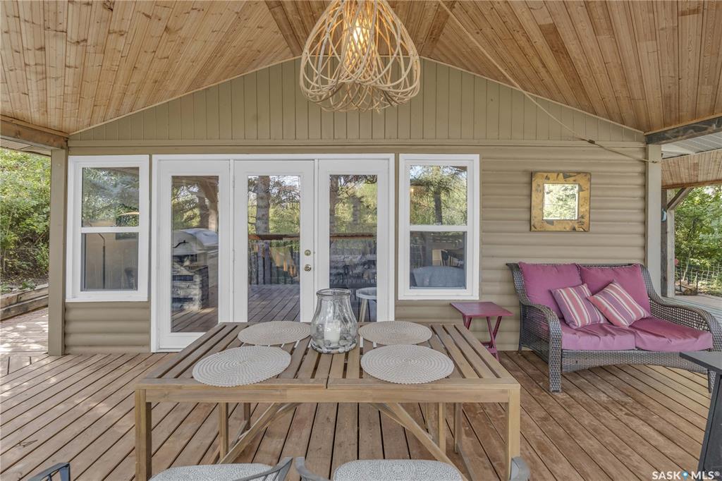 Second View of 501 5th Avenue, Regina Beach, Saskatchewan, S0G 4C0