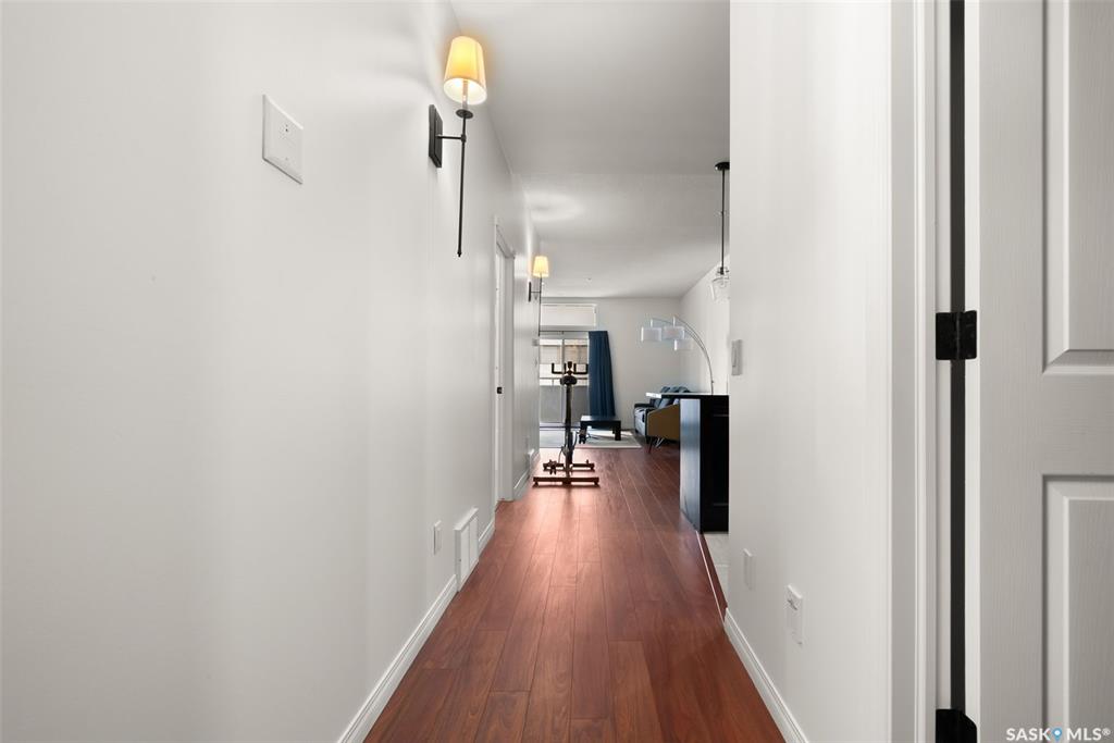 Fifth View of 1901 Victoria Avenue #703, Downtown District, Regina, Saskatchewan, S4P 3R4