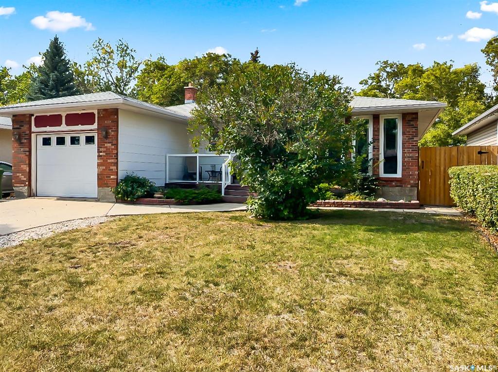Second View of 188 Catherwood Crescent, Uplands, Regina, Saskatchewan, S4R 7K5