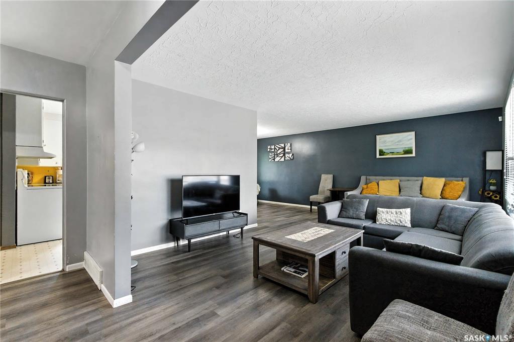 Third View of 1426 10th Street E, Varsity View, Saskatoon, Saskatchewan, S7H 0J5