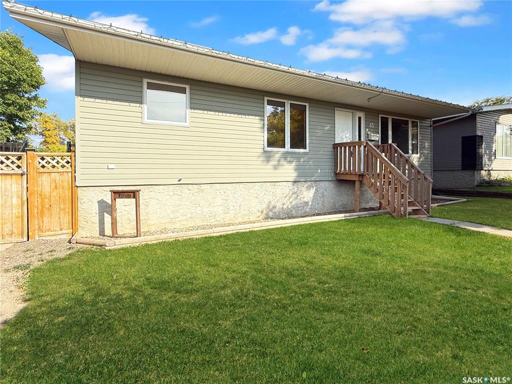 Second View of 65 St George Street, Qu'Appelle, Saskatchewan, S0G 4A0