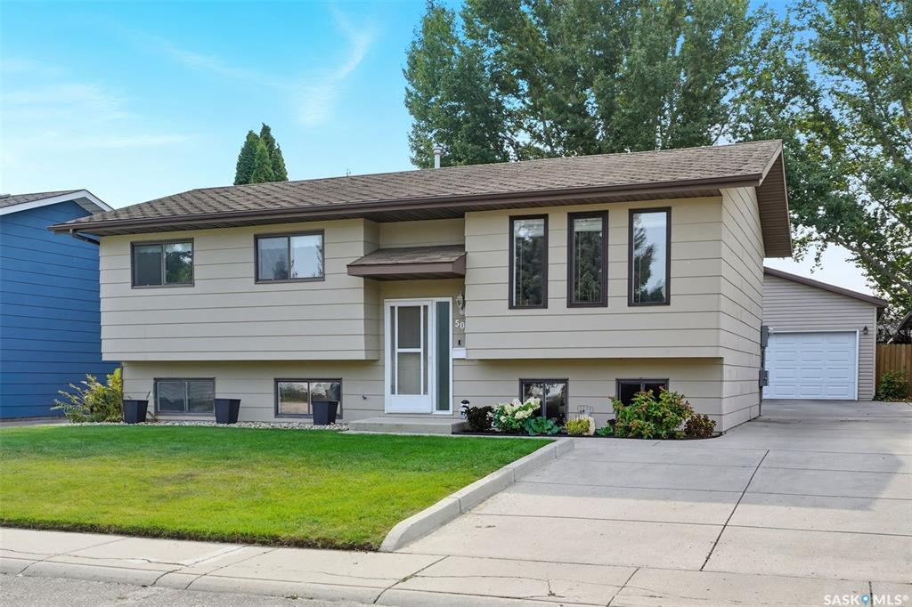 Second View of 509 Nesbitt Lane, Dundonald, Saskatoon, Saskatchewan, S7L 6T5