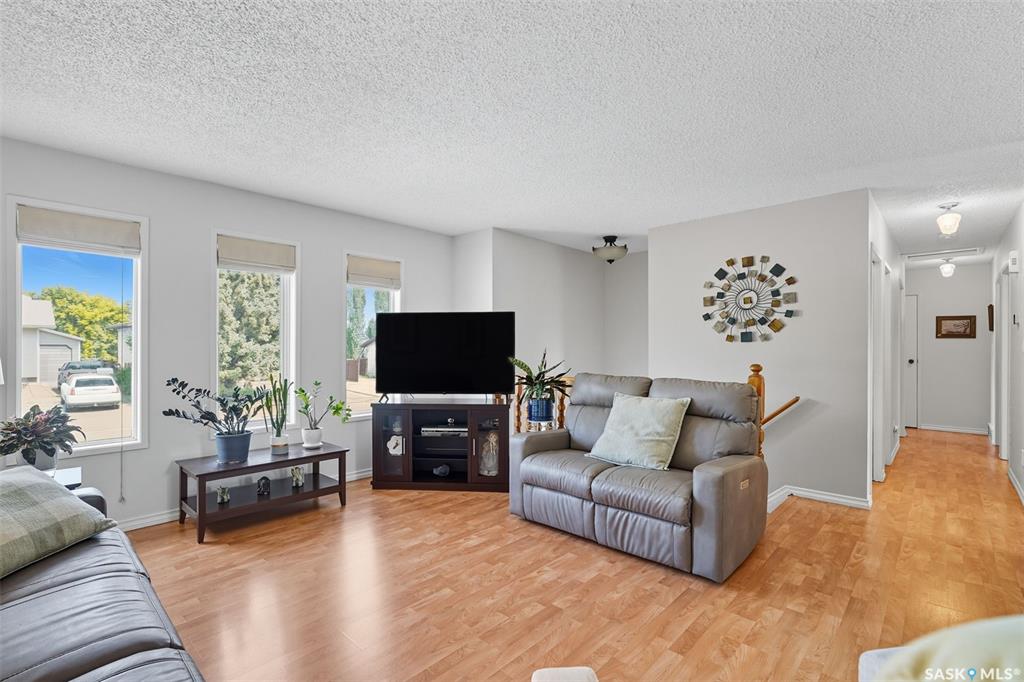 Fifth View of 509 Nesbitt Lane, Dundonald, Saskatoon, Saskatchewan, S7L 6T5