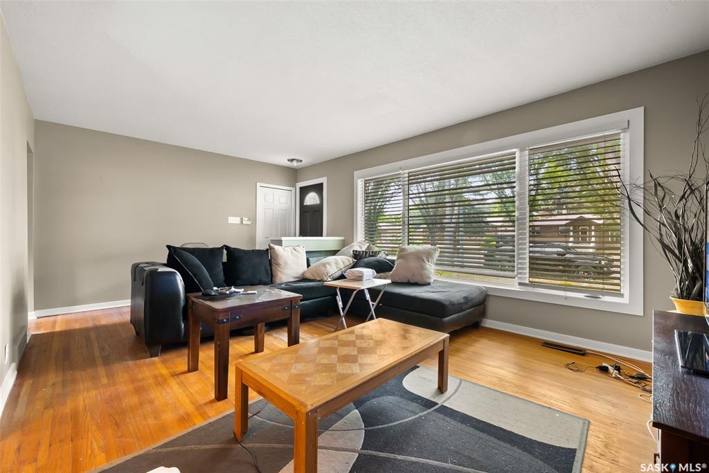 Fourth View of 2213 Grant Road, Whitmore Park, Regina, Saskatchewan, S4S 5C9