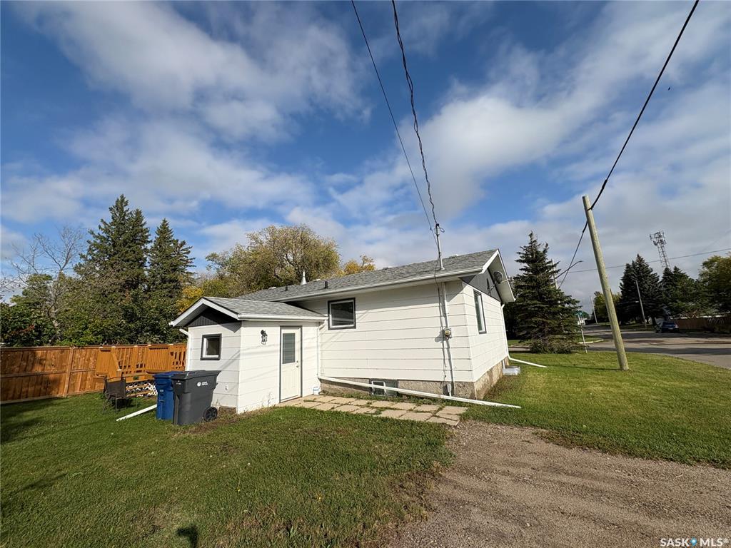 Fifth View of 302 Pitt Street, Rocanville, Saskatchewan, S0A 3L0