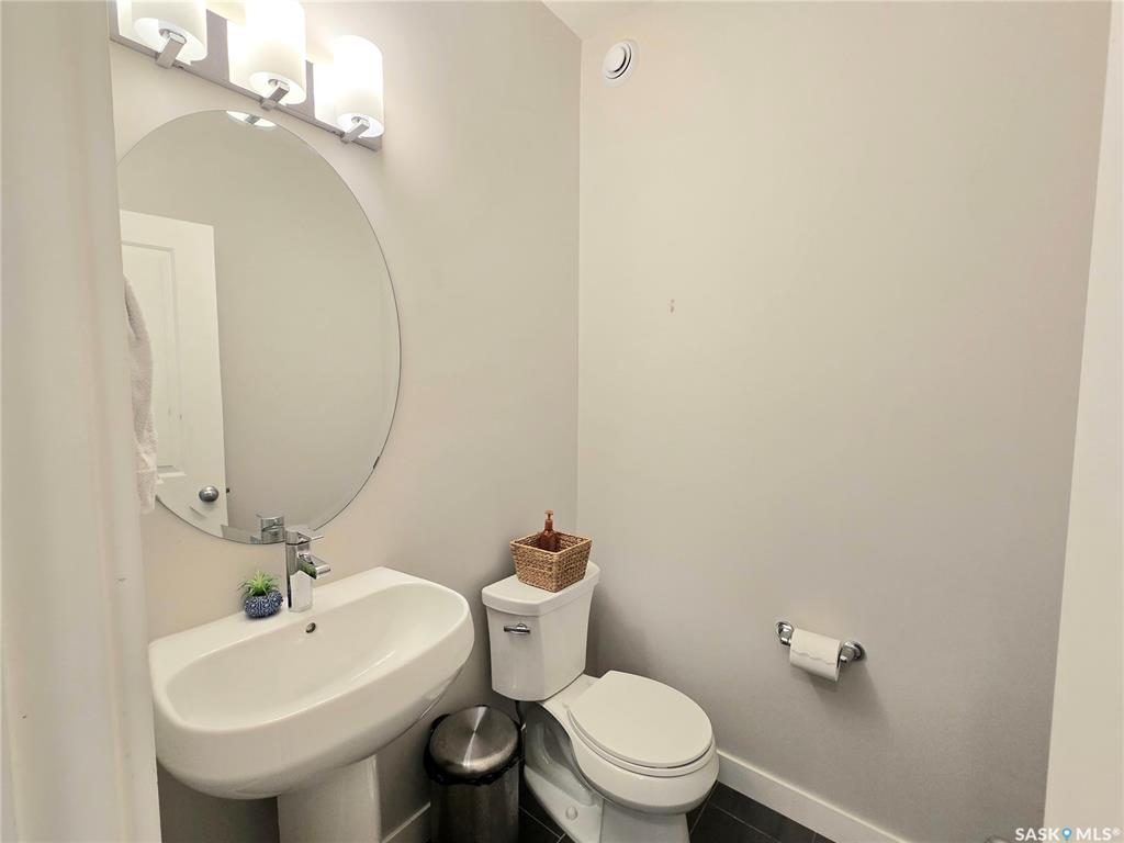 Fifth View of 218 Brighton Gate, Brighton, Saskatoon, Saskatchewan, S7V 0P6