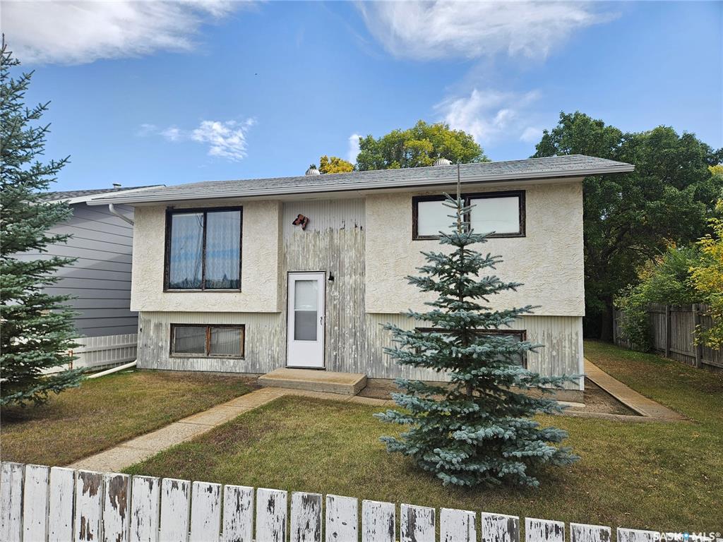 1031 7th Avenue Ne, SK018256, Saskatchewan,