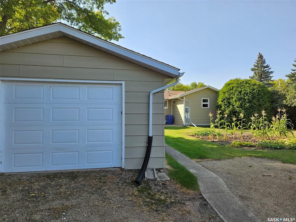 Third View of 311 6th Street W, Carlyle, Saskatchewan, S0C 0R0