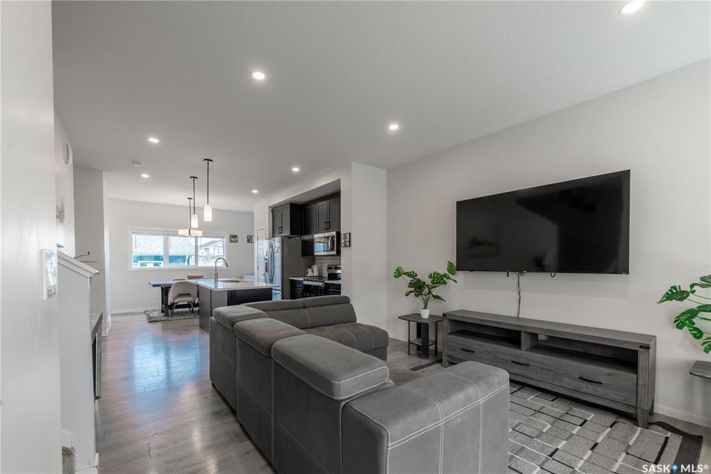 Third View of 7628 Mapleford Boulevard, Rosewood RG, Regina, Saskatchewan, S4Y 0H1