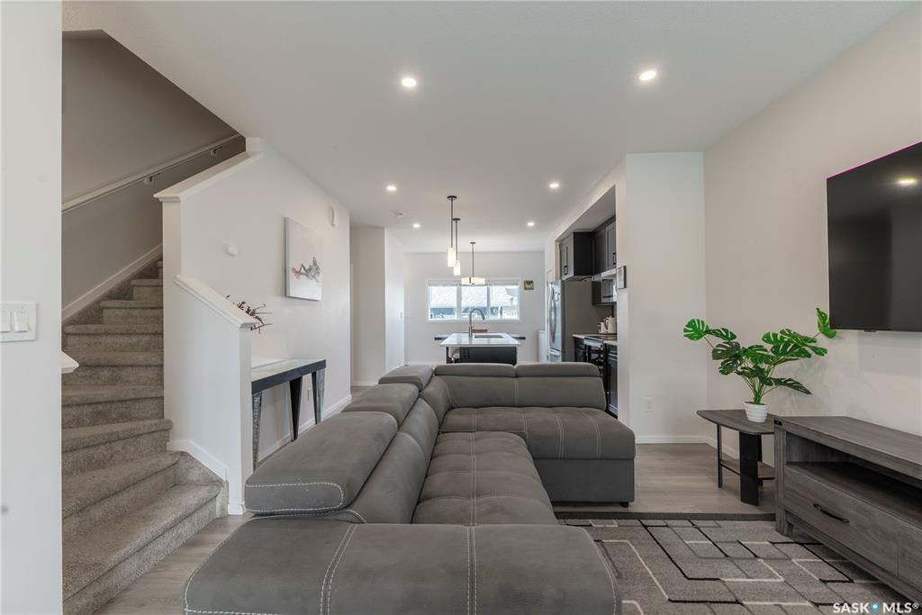 Fourth View of 7628 Mapleford Boulevard, Rosewood RG, Regina, Saskatchewan, S4Y 0H1