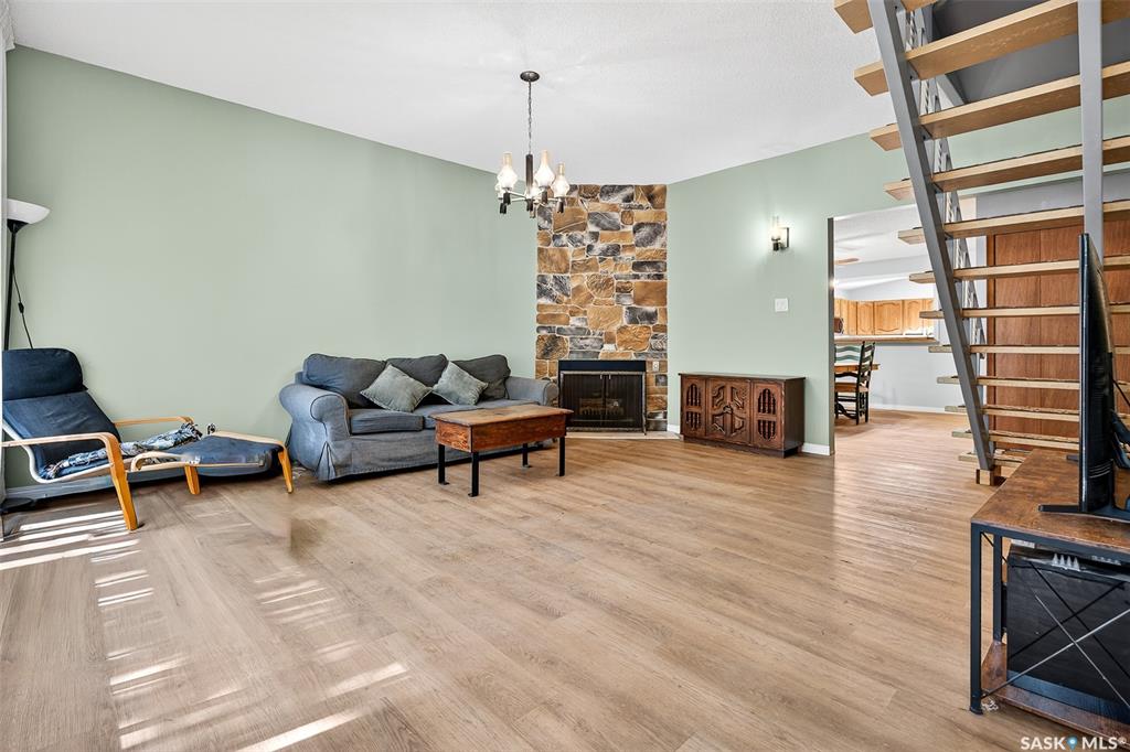 Fourth View of 440 Hochelaga Street W, Central MJ, Moose Jaw, Saskatchewan, S6H 2G9
