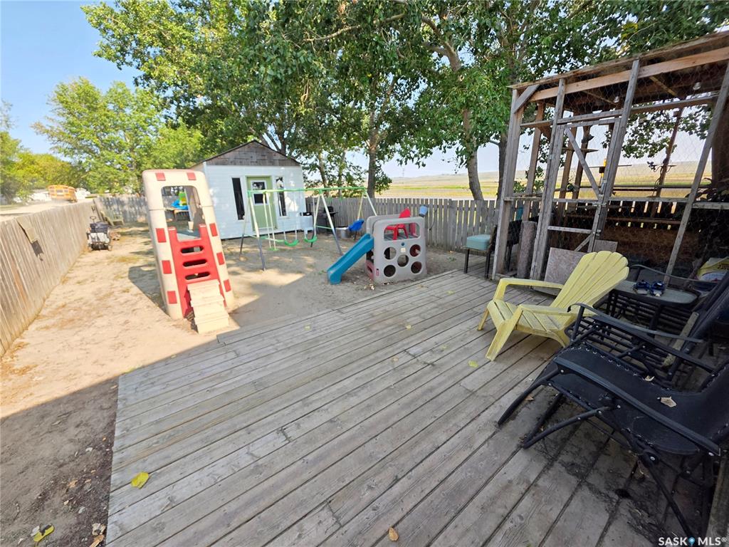 Second View of 9 A Prairie Sun Court, North East, Swift Current, Saskatchewan, S9H 3X6