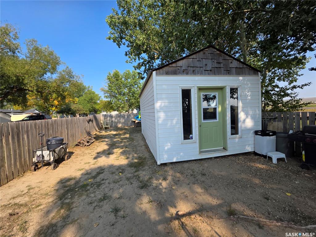 Fifth View of 9 A Prairie Sun Court, North East, Swift Current, Saskatchewan, S9H 3X6