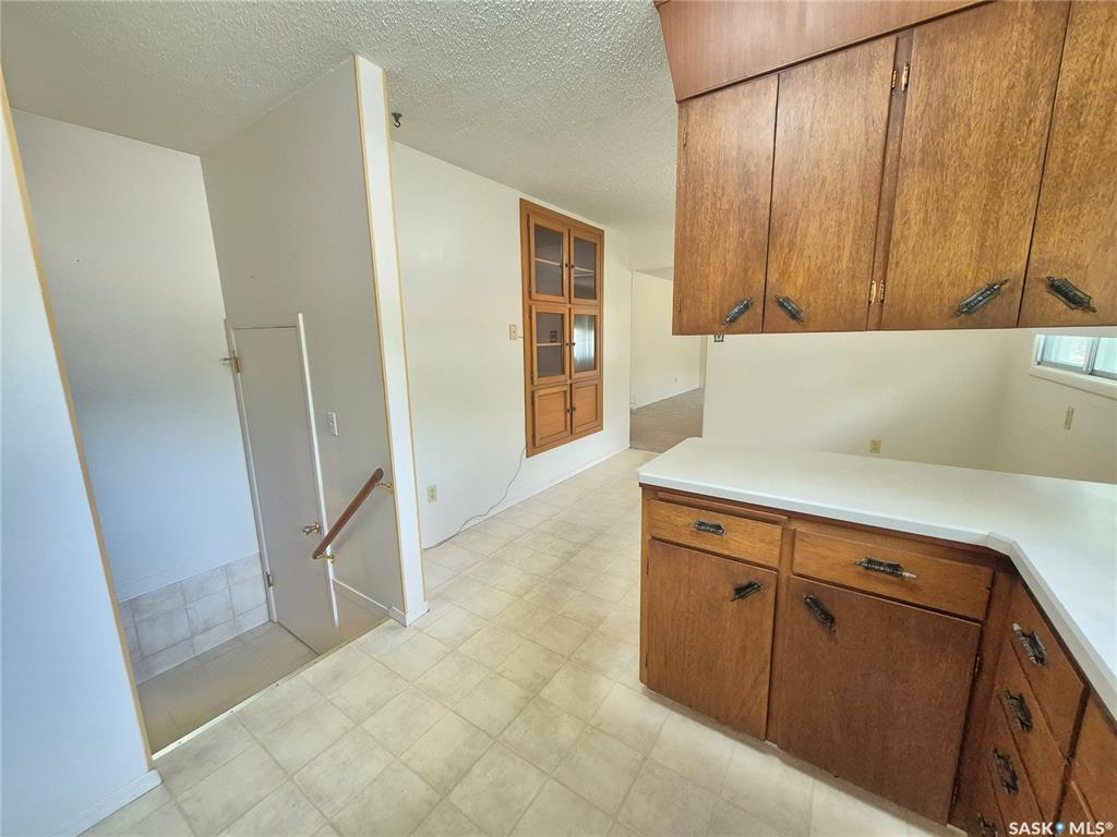 Third View of 44 Ash Drive, Weyburn, Saskatchewan, S4H 0S1