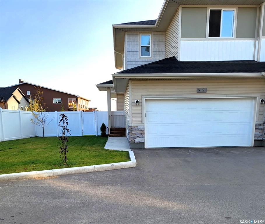 115 Feheregyhazi Boulevard #9, SK018358, Saskatchewan,