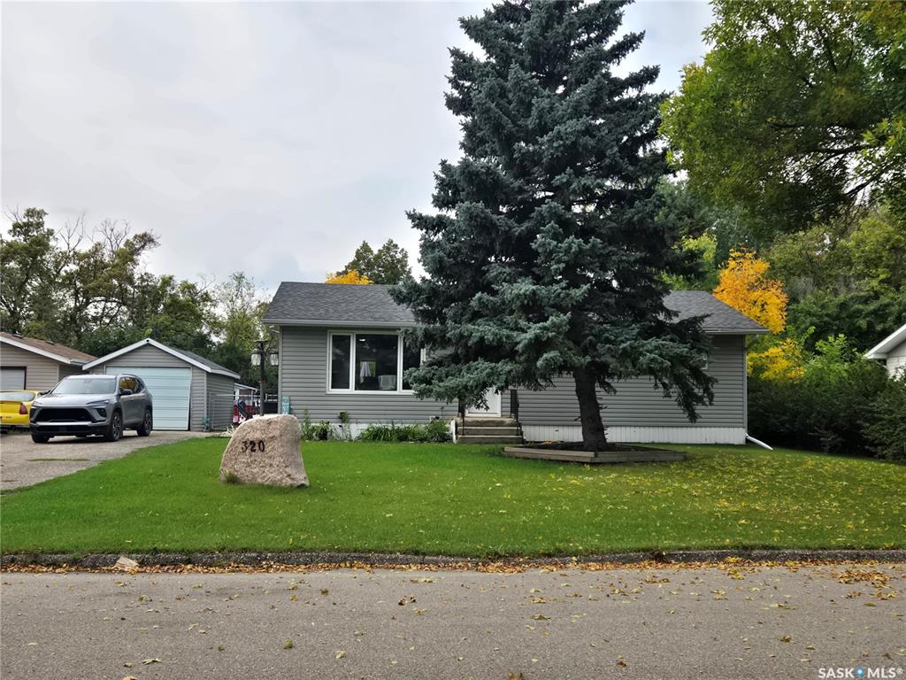 320 Russell Street, SK018407, Saskatchewan,