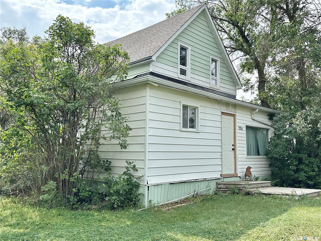 MLS® listing #SK018411 for sale located at 220 Souris Street