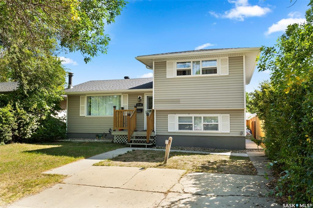 MLS® listing #SK018419 for sale located at 1341 9th Avenue N