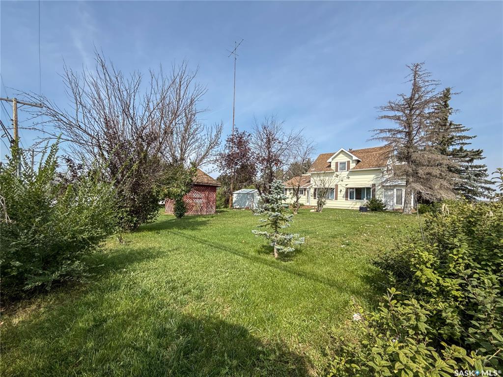 Second View of 107 Centre Street, Kincaid, Saskatchewan, S0H 2J0