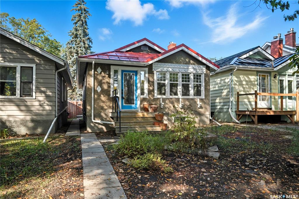 3320 15th Avenue, SK018436, Saskatchewan,