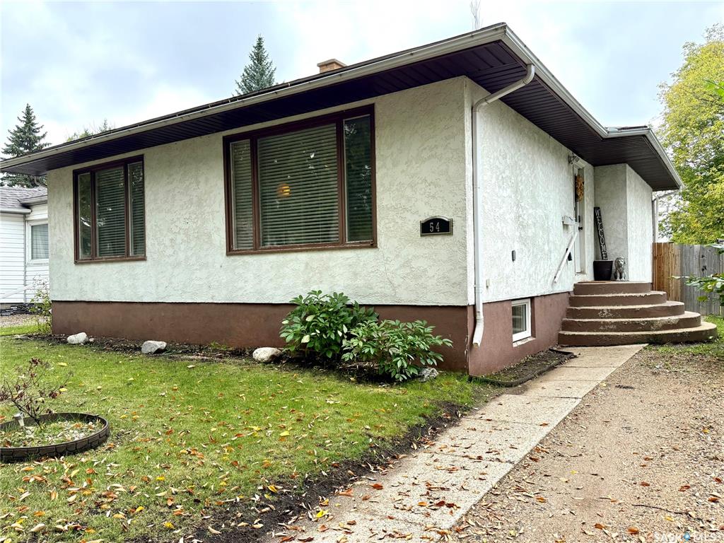 54 Assiniboia Avenue, SK018458, Saskatchewan,