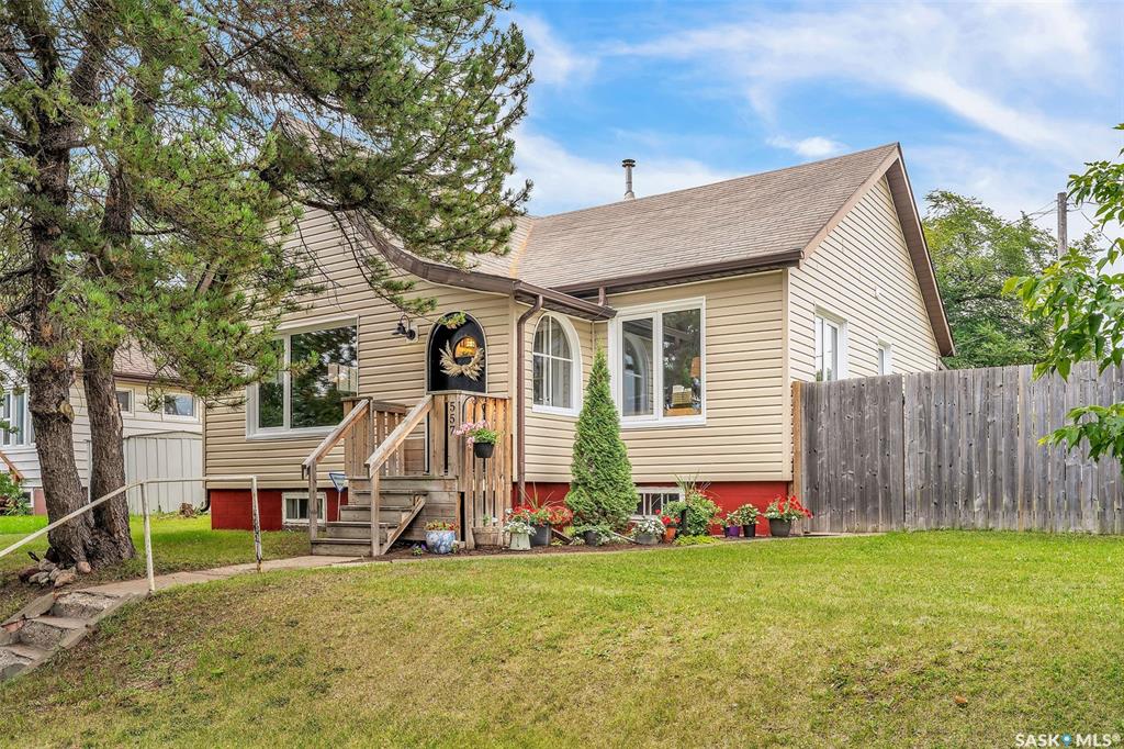 557 13 Th Street W, SK018470, Saskatchewan,