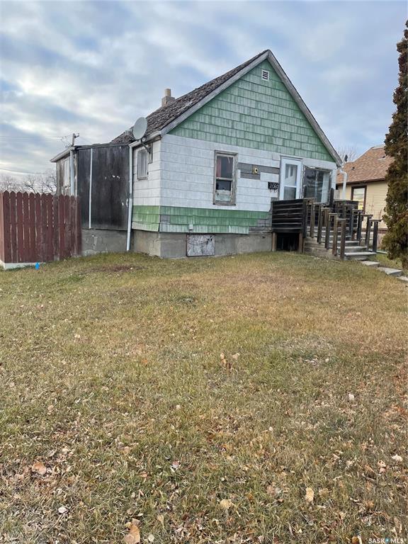 Second View of 2080 Connaught Street, Pioneer Village, Regina, Saskatchewan, S4T 4T7