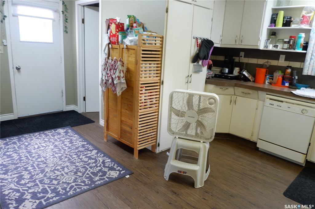 Fifth View of 123 5th Avenue W, Assiniboia, Saskatchewan, S0H 0B0