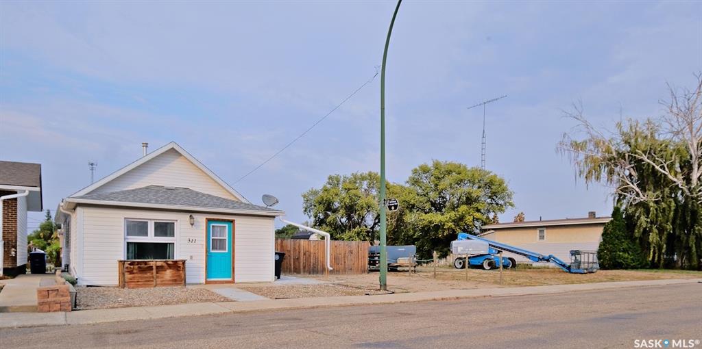 311 5th Avenue W, SK018595, Saskatchewan,