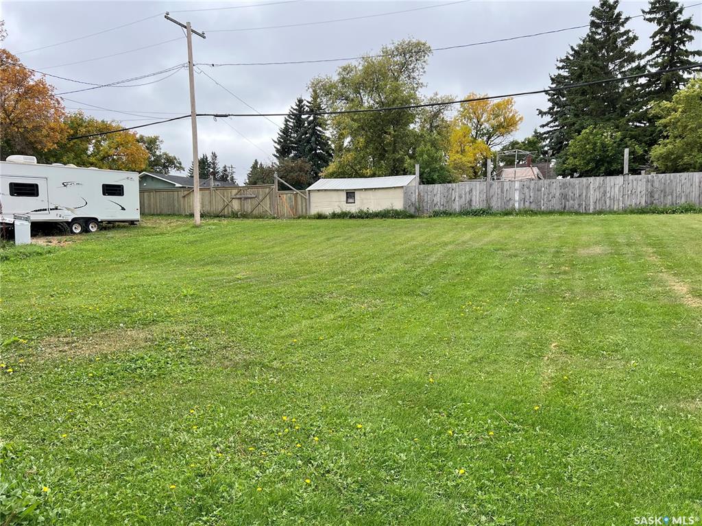 Fourth View of 111 Railway Avenue N, Middle Lake, Saskatchewan, S0K 2X0