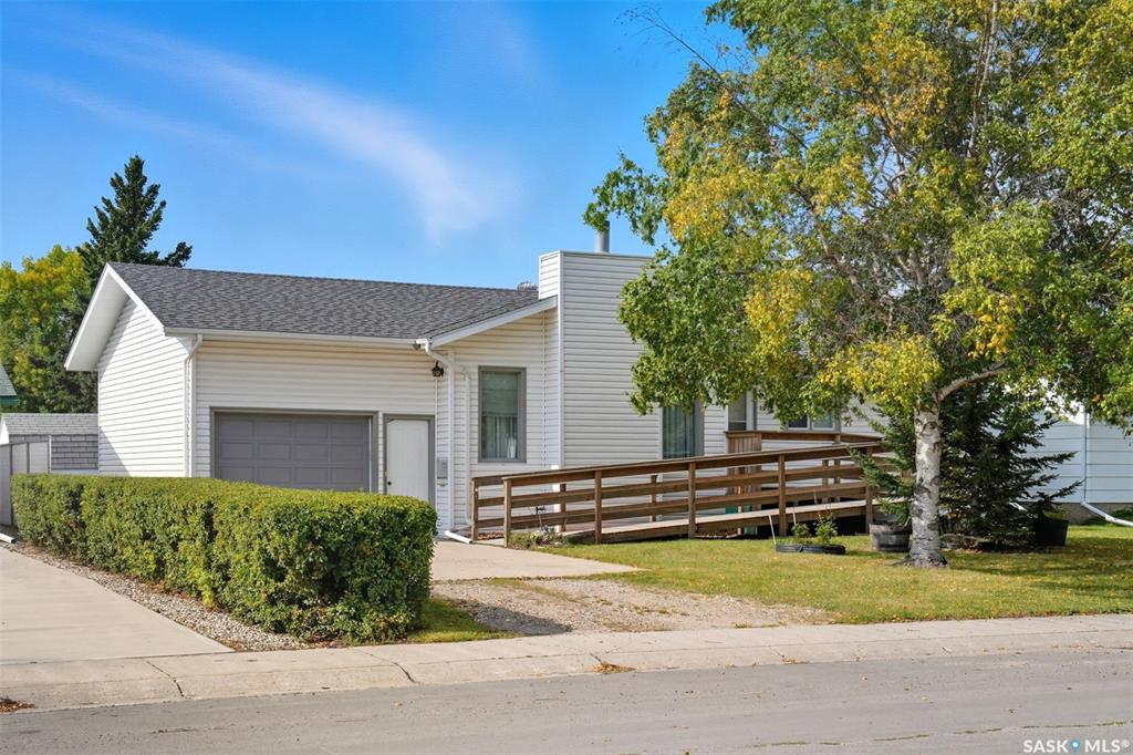 Second View of 1211 16th Street, Humboldt, Saskatchewan, S0K 2A0