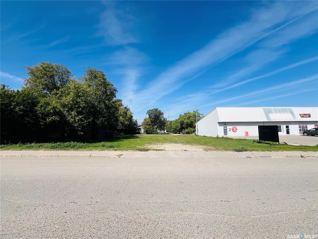 Second View of 512 Main Street, Moosomin, Saskatchewan, S0G 3N0