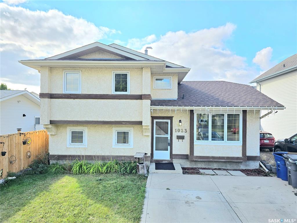 1023 Steeves Avenue, SK018723, Saskatchewan,