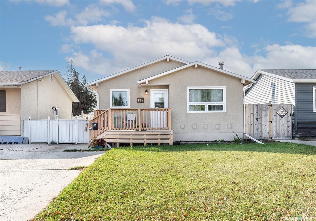 225 Cartier Crescent, SK018871, Saskatchewan,