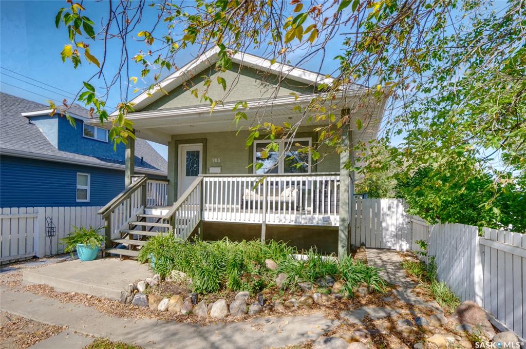 908 Stadacona Street E, SK019006, Saskatchewan,
