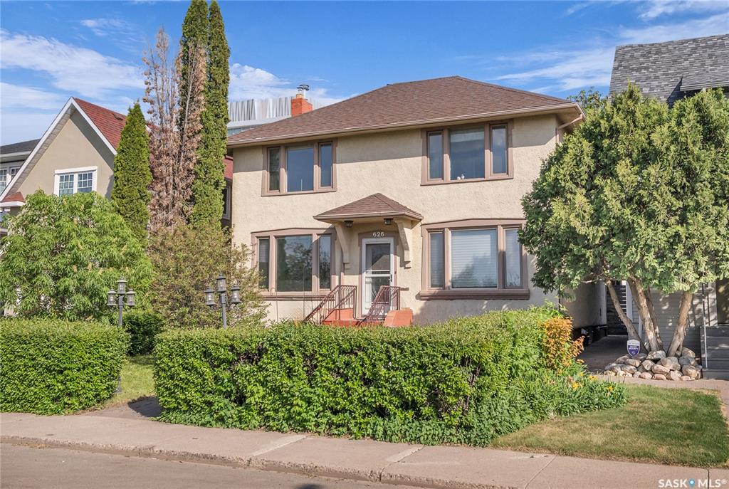 626 Saskatchewan Crescent E, SK019007, Saskatchewan,