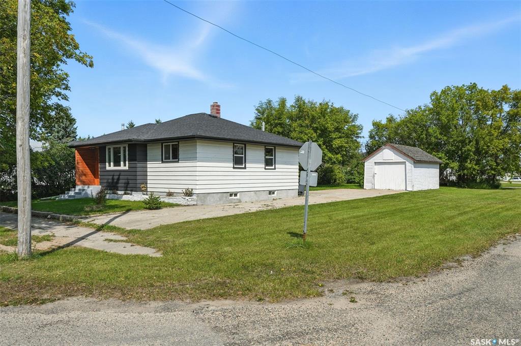 301 3rd Avenue W, SK019064, Saskatchewan,